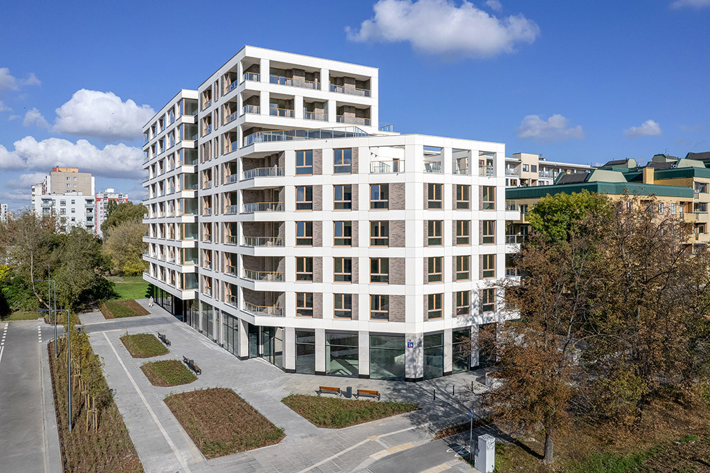 DOMANIEWSKA 24