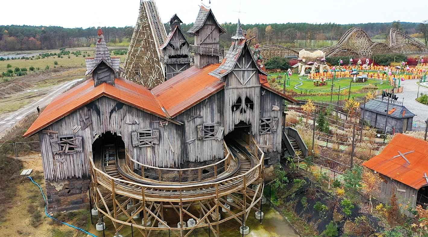 MAJALAND ROLLERCOASTER